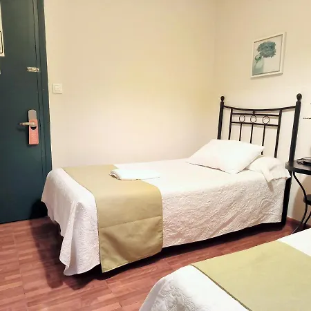 Perez Montilla Guest house 2*