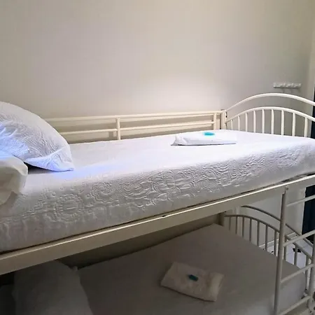 페레즈 몬틸라 2*