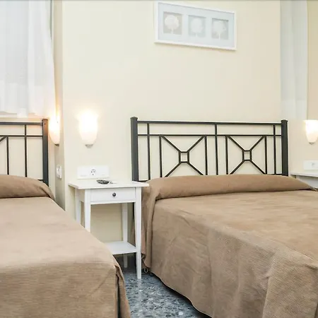 Guest house Perez Montilla 2*