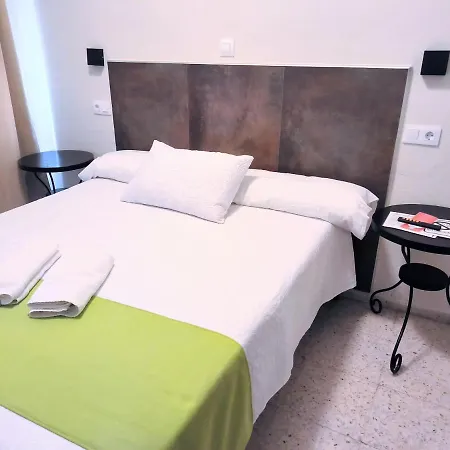 Pensión Perez Montilla Sevilla